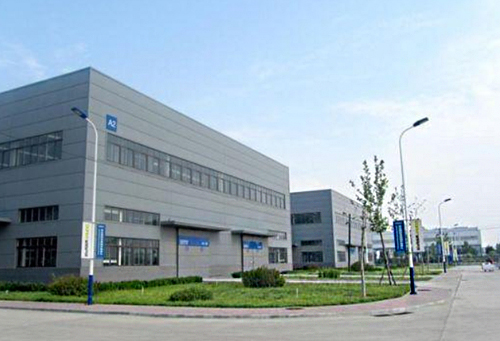 太原開展夏季園林病蟲害防治:病蟲害防治