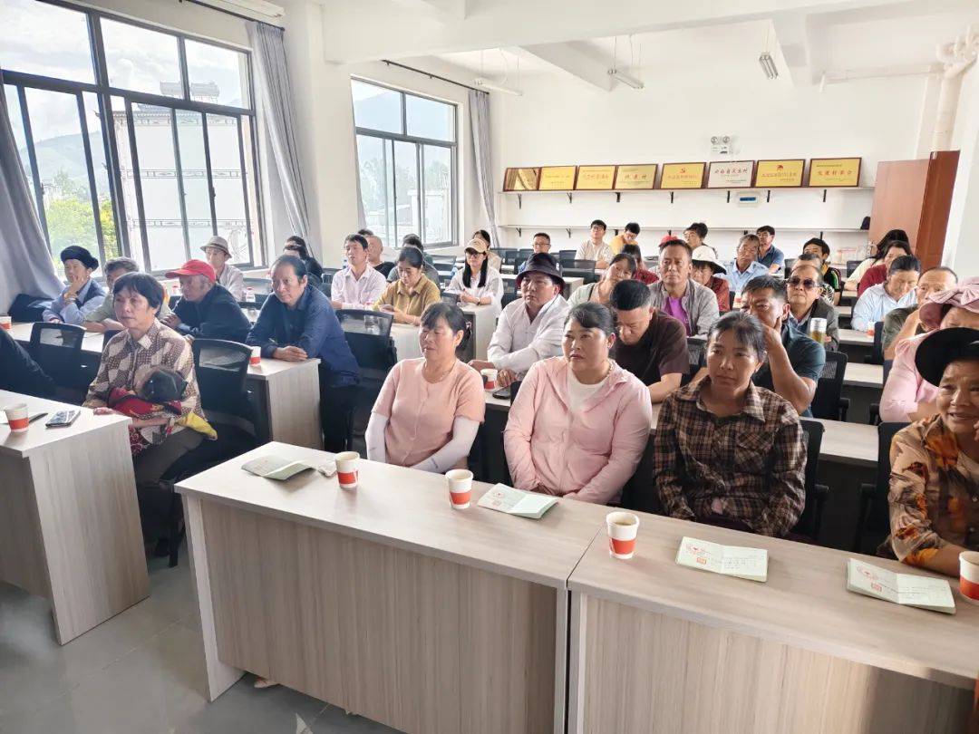 洱源縣科協開展2025年農函大辣椒種植技術及病蟲害防治培訓:病蟲害防治